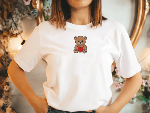 Bear with heart Embroidery Design - 5 Sizes - Image 2